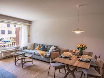Ferienwohnung für 2 Personen, mit Balkon und Ausblick sowie Garten in Pontresina