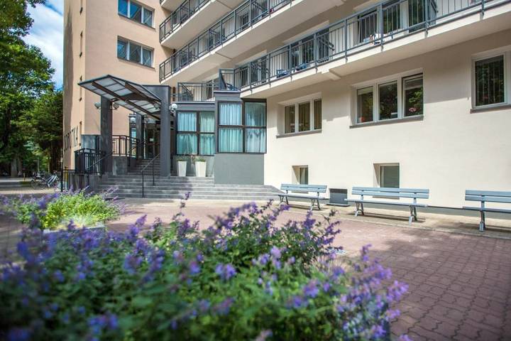 Ferienanlage für 2 Personen, mit Terrasse und Whirlpool sowie Garten und Sauna in Swinemünde