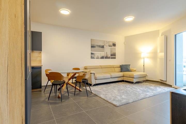 Apartamento para 4 personas, con balcón y vistas al lago, Se admiten mascotas en Annecy