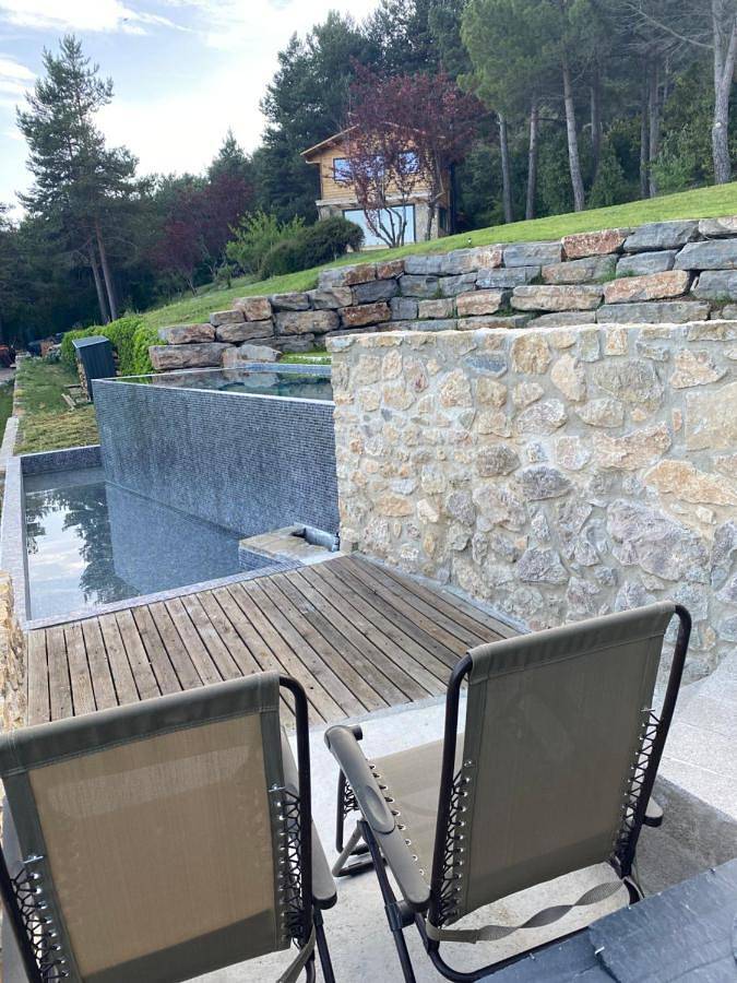 Casa rural para 2 personas, con Terraza y Jardín además de Piscina y Vistas en Capolat - 3