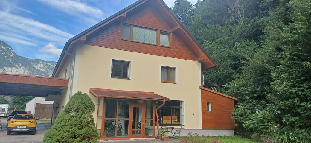 B&B für 2 Personen, mit Ausblick und Seeblick in Obertraun
