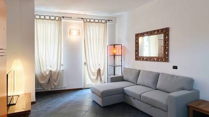 Ferienwohnung für 4 Personen, mit Balkon in Lecco