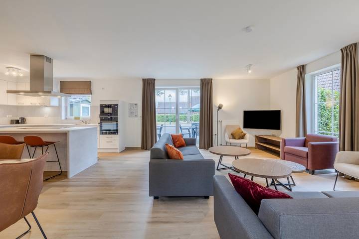 Bungalow für 12 Personen, mit Terrasse und Balkon/Terrasse im Oldenburger Münsterland - 2