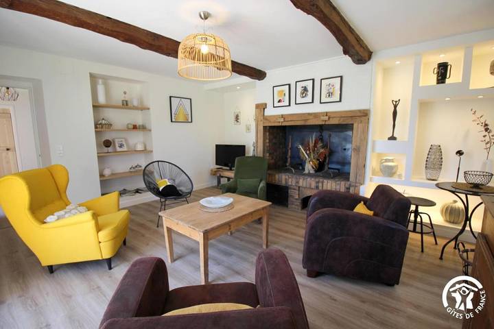 Location de vacances pour 10 personnes, avec jardin, animaux acceptés à Troncens - 3