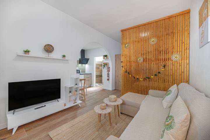Maison de vacances 'Barriguita El Golfo' avec balcon et Wi-Fi in El Golfo, Yaiza