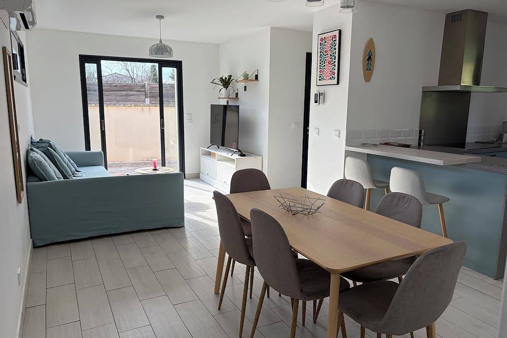 Comfortable modern house in Pelissanne in Pélissanne, Costa mediterránea (Francia)