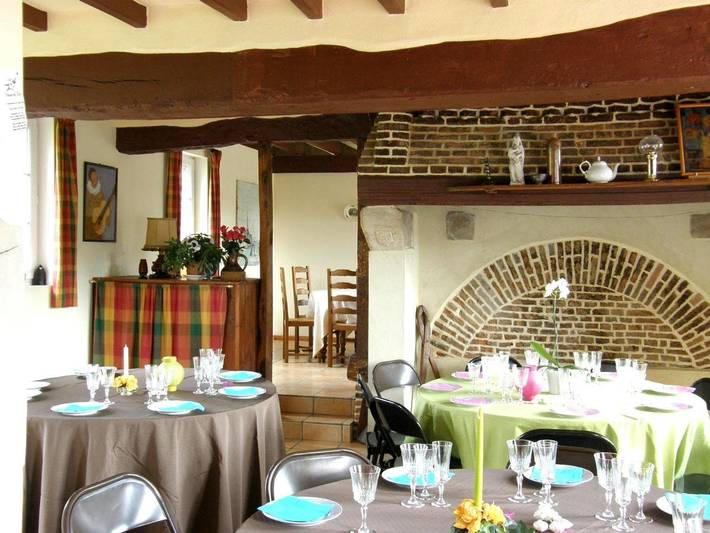 Location de vacances pour 14 personnes, avec jardin, animaux acceptés à Berville - 2