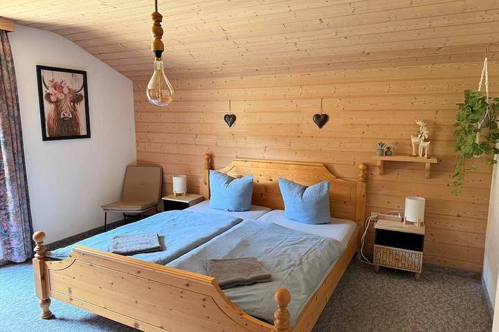 Ganze Wohnung, Gemütliches 4-Personen-Ferienapartment im Pitztal, ruhig und naturnah in Jerzens, Bezirk Imst