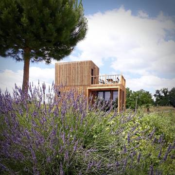 Lodge pour 4 personnes, avec jacuzzi et jardin dans le Loir-et-Cher