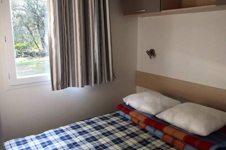 Mobil home pour 4 personnes à Junas - 2