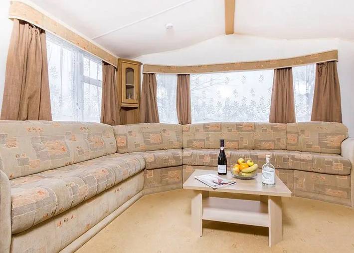 Caravan for 6 people on the Isle of Wight