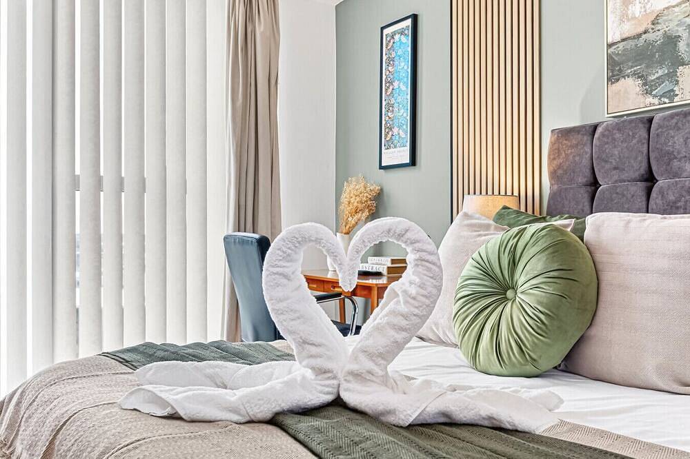 Ganze Wohnung, Chelsea Apartment @ The Hub • City Views • Free Parking • Sky Tv • Fast Wifi • Yoko Property in Milton Keynes, Südostengland