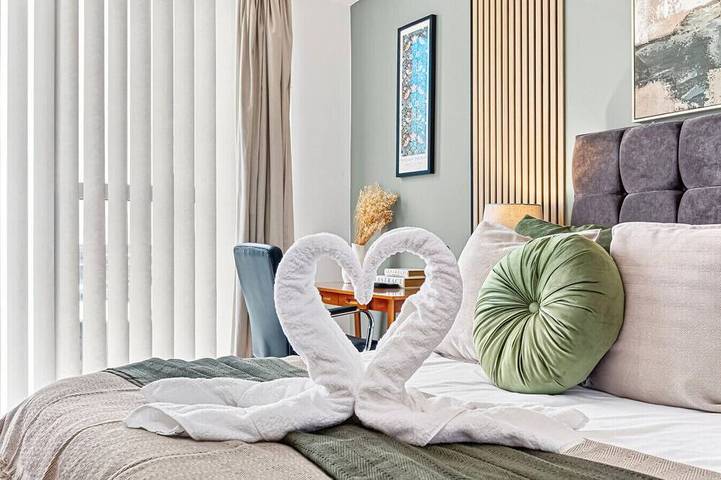 Ganze Wohnung, Chelsea Apartment @ The Hub • City Views • Free Parking • Sky TV • Fast Wifi • Yoko Property in Milton Keynes, Südostengland