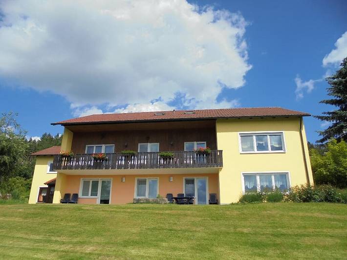 Ferienwohnung für 4 Personen, mit Balkon und Balkon/Terrasse