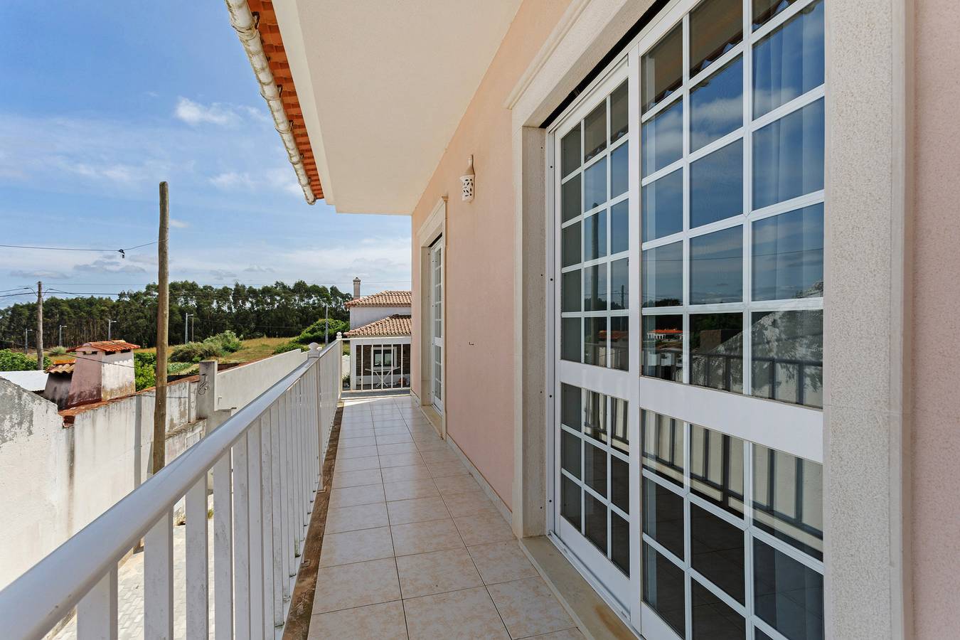 Appartamento intero, Appartamento '2 Quartos' con balcone e Wi-Fi in Vau, Leiria District