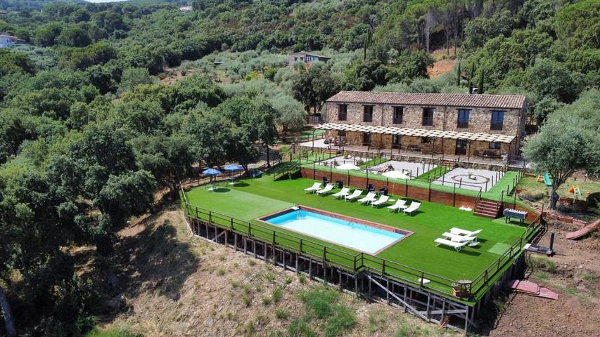 Appartamento per 4 persone, con giardino e piscina nonché panorama in Sant'Ambrogio