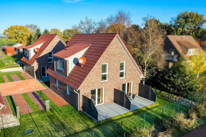 Ferienhaus für 4 Personen, mit Terrasse und Seeblick sowie Garten in Ostfriesland - 3