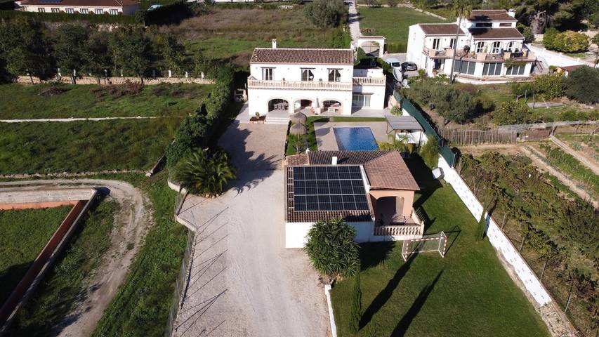 Villa für 10 Personen, mit Garten und Whirlpool in Alicante Provinz - 4