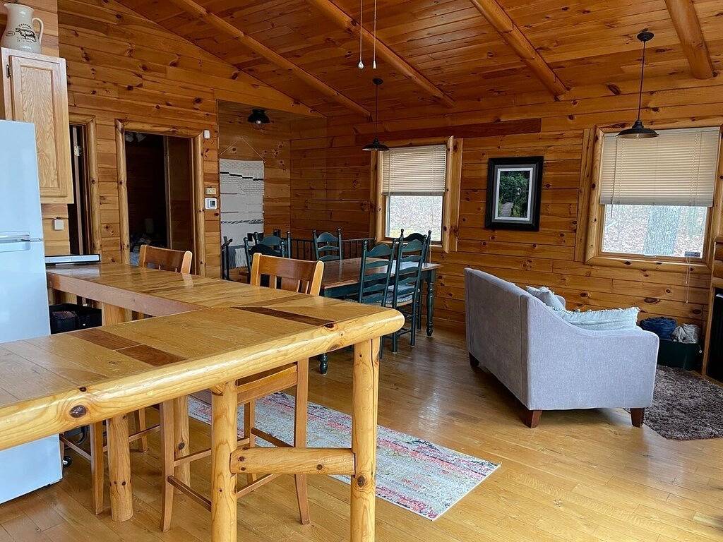 Fern Hill Cabin-Kabine-Eigenes Badezimmer in Hocking Hills