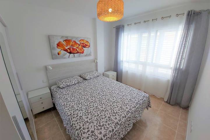 Apartamento entero, Apartamento Sarah 2A, a 2 minutos de la playa y el paseo marítimo, céntrico y tranquilo. Wifi gratis in Playa Morro Jable, Pájara