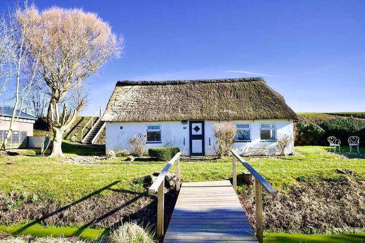 Ferienhaus für 4 Personen, mit Pool und Garten