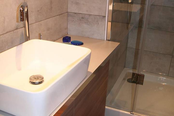 Ganze Wohnung, Roc de Péclet, Südbalkon, Am Fuße der Piste, 4/6 Pers., 2 Schlafzimmer, separates Wc in Val Thorens, Vanoise-Massiv