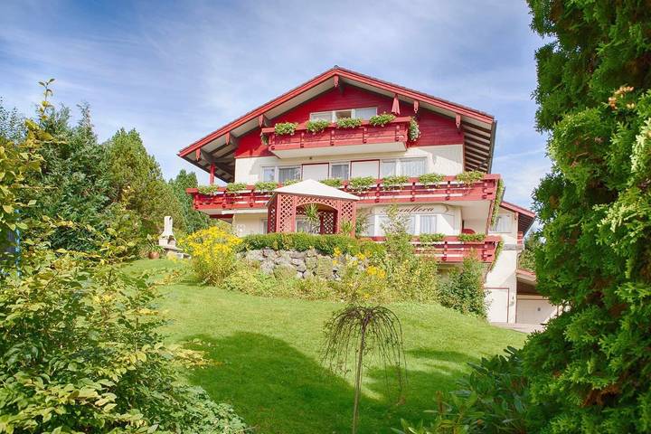 Ferienwohnung für 2 Personen, mit Balkon und Garten in Ofterschwang