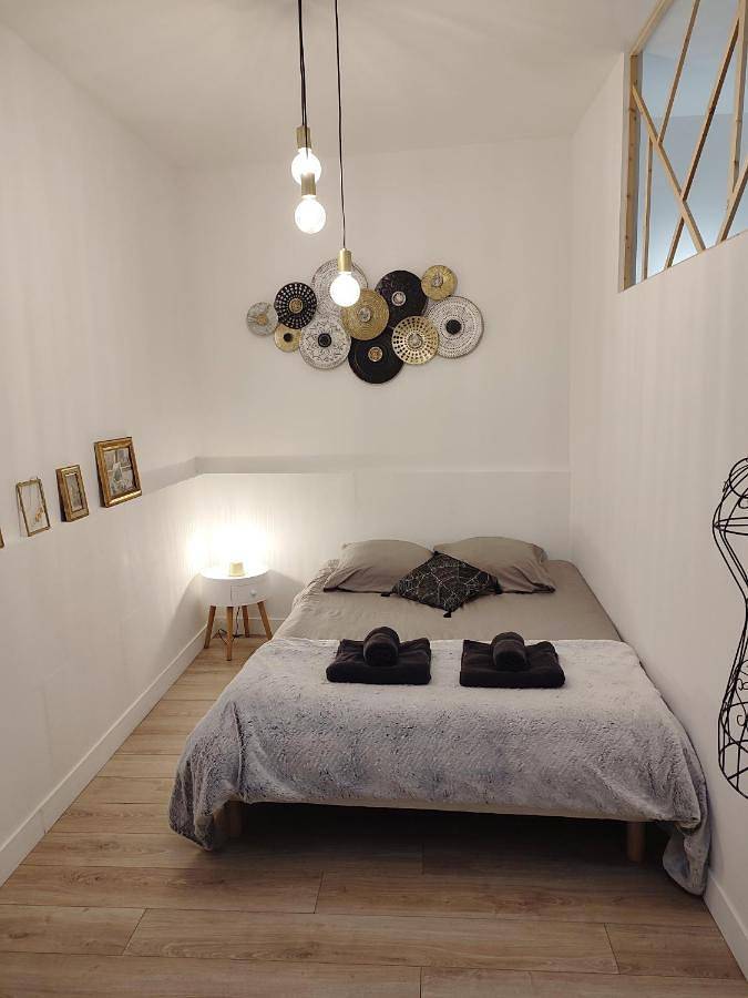 Double Room in Angoulême, Charente