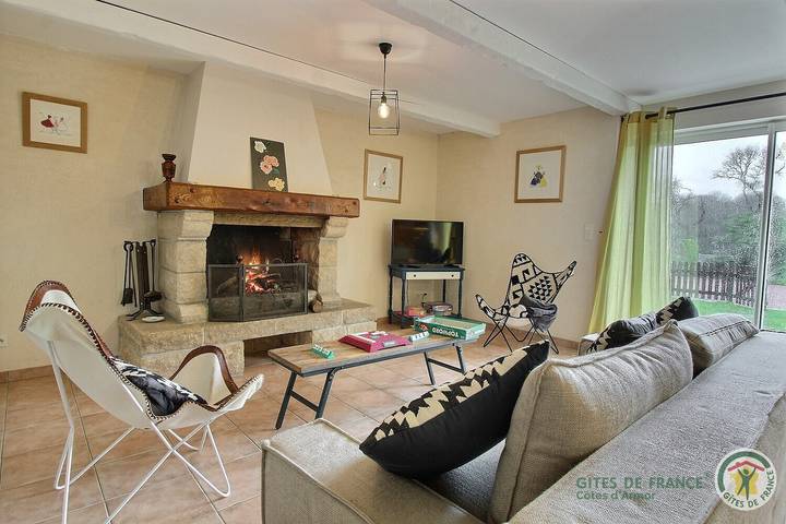 Gîte pour 4 personnes, avec Terrasse et Jardin