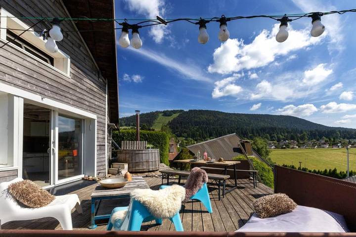 Gîte pour 4 personnes, avec jardin et vue à Métabief - 2