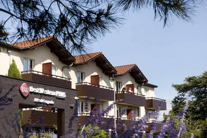 Hôtel pour 3 personnes, avec jardin et terrasse à Pérignat-lès-Sarliève - 2