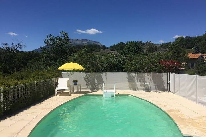 Maison de vacances pour 8 personnes, avec Jacuzzi ainsi que Terrasse et Jardin