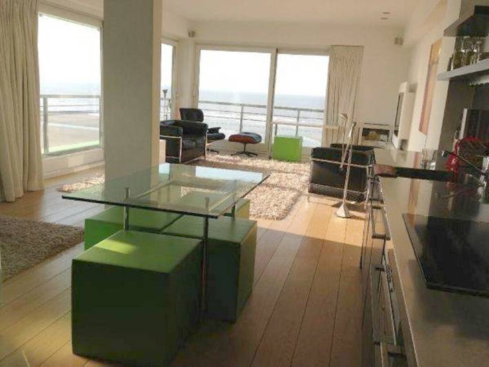 Gîte pour 2 personnes, avec vue et terrasse dans Coxyde-les-Bains