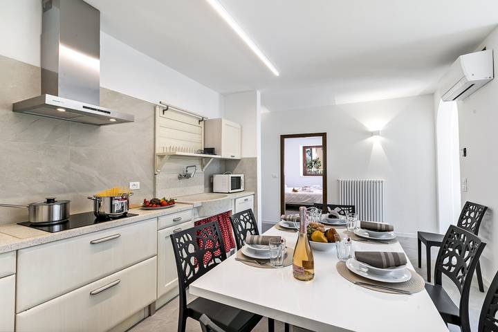 Ferienwohnung für 7 Personen, mit Terrasse und Kinderpool in Arco - 4