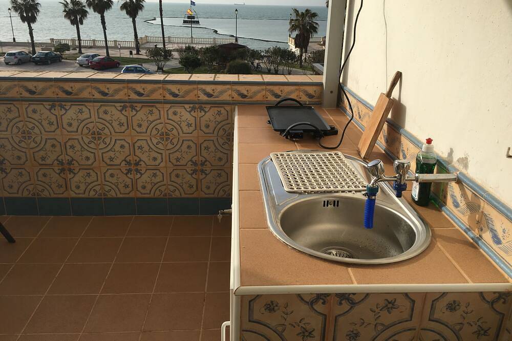 Ganze Wohnung, Attic Looking at the Atlantic Ocean at the Frontline  in Chipiona, Costa de la Luz