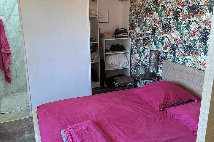 Gîte pour 2 personnes dans Plage du Péro - 4