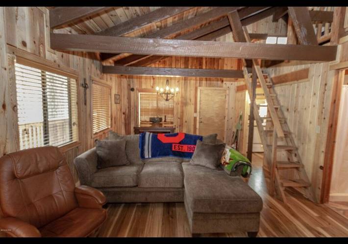 Vacation house for 4 people, with balcony, with pets in Tanque Verde