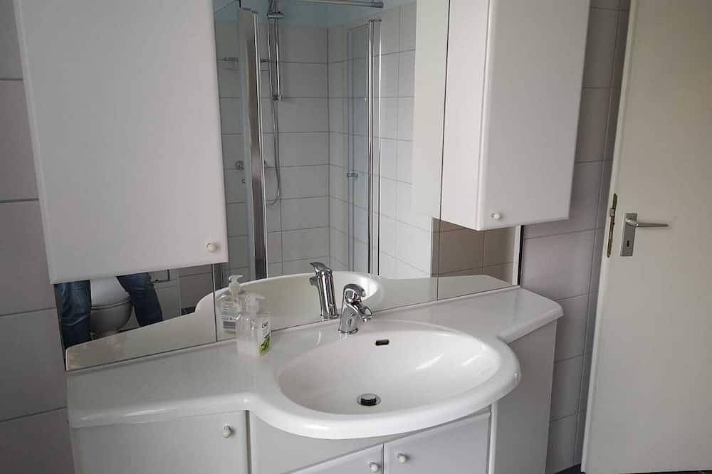 Ganze Wohnung, In the heart of the Hochsolling, quiet renovated apartment with terrace in Silberborn, Holzminden