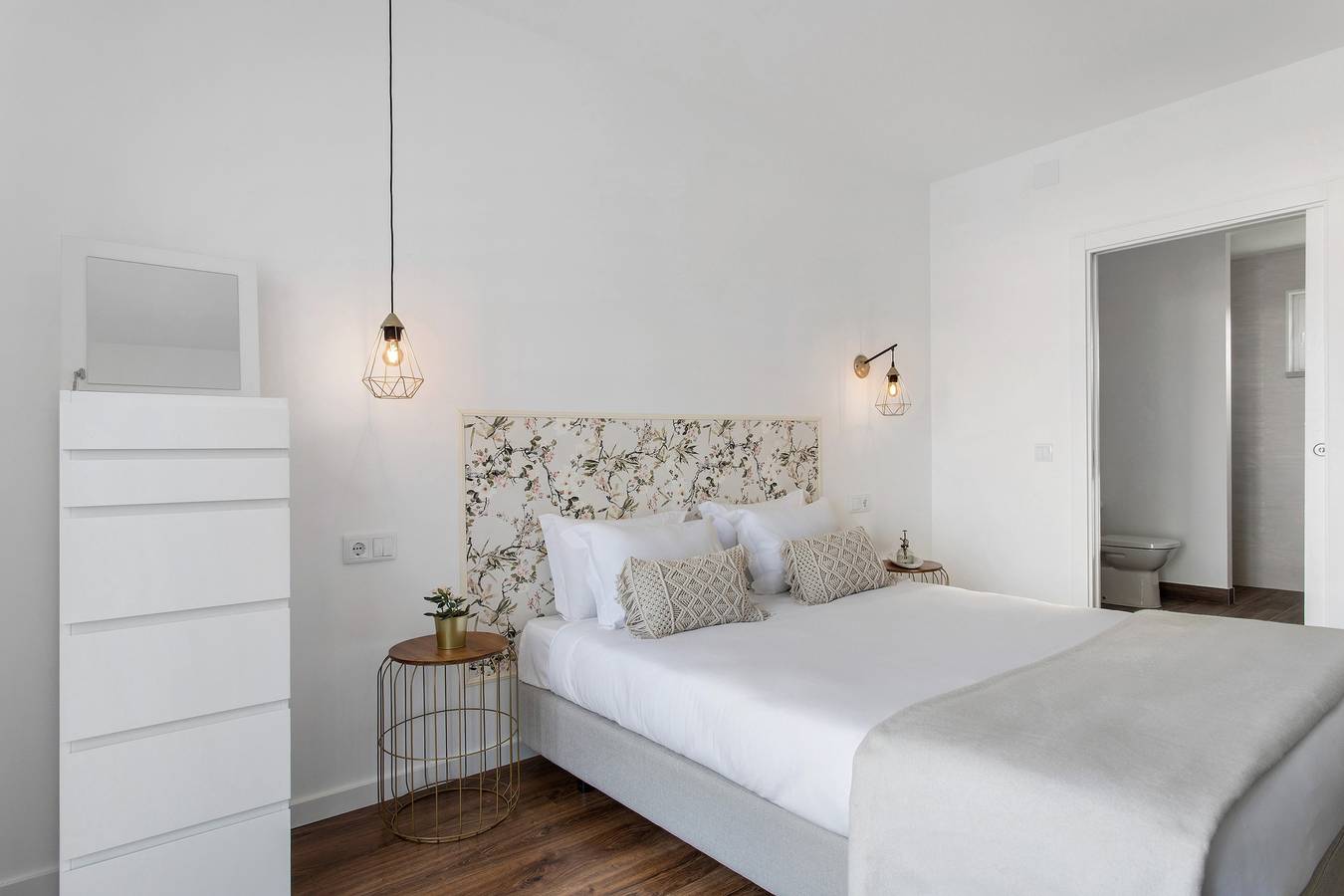 Casa de Campo "Quinta dos Raposos" - Suite Fogo in Famalicão, Leiria District