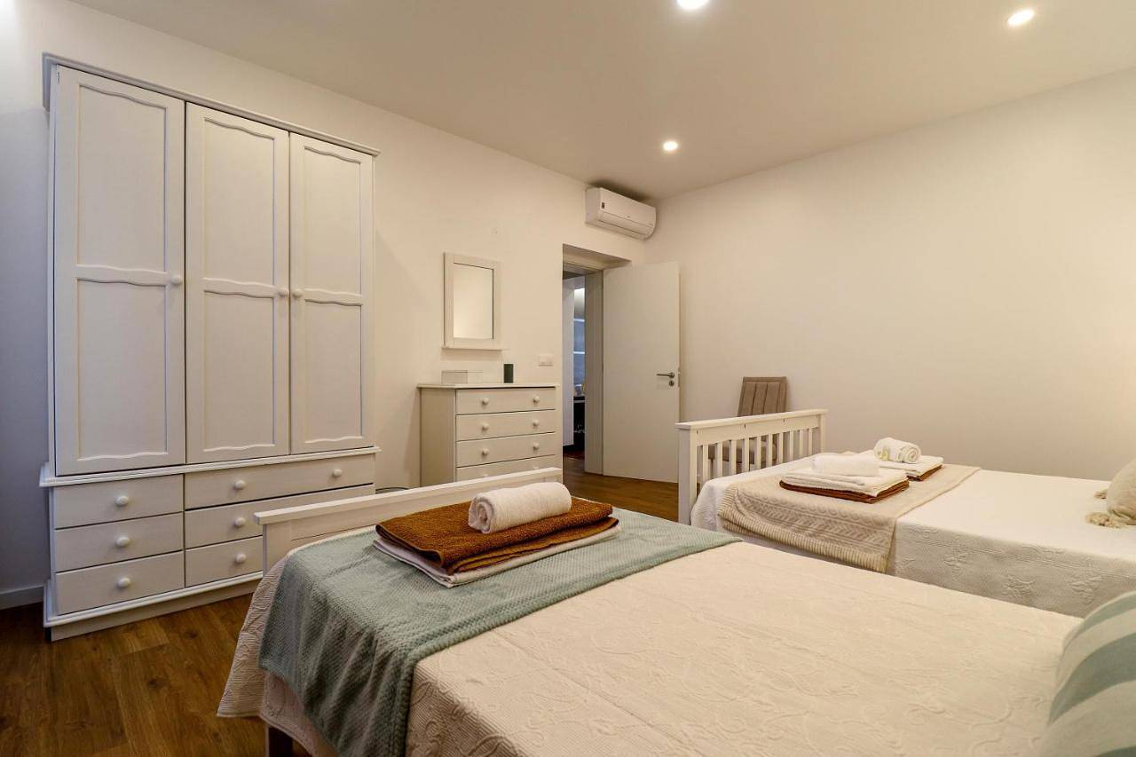 Apartamento inteiro, Three-Bedroom House in São Miguel Island, Lagoa (Açores)