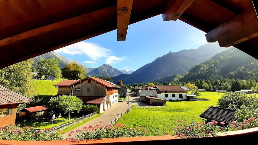 Ferienwohnung für 3 Personen, mit Balkon in Hinterstein