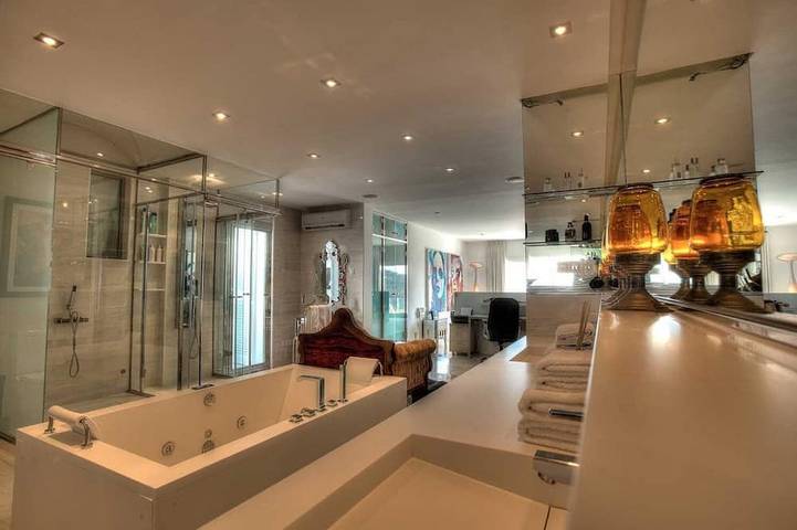 Villa pour 8 personnes à Roca Llisa - 2