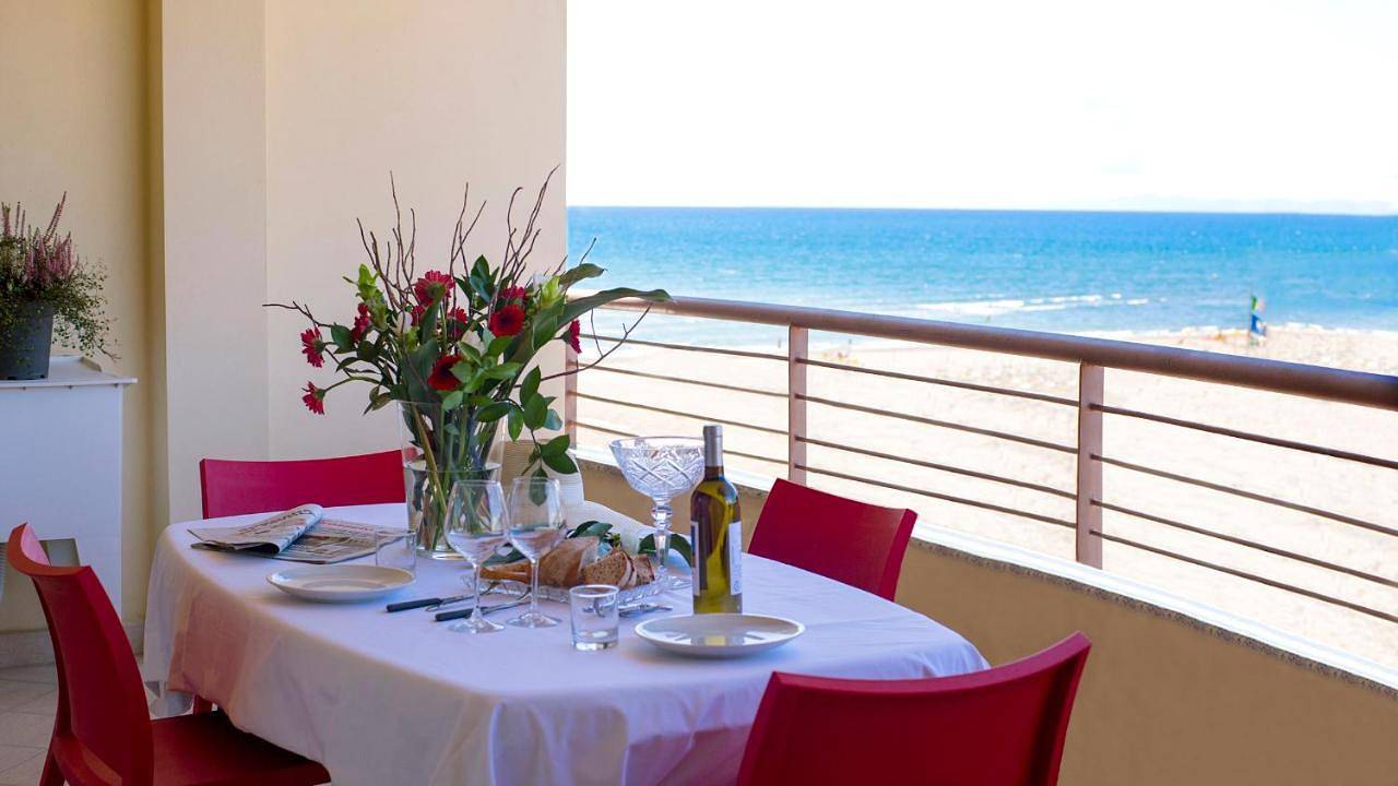 Residence Mediterraneo - Ombrellone incluso dal 23 maggio al 20 settembre in Marina di Grosseto, Grosseto