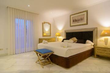 Holiday Apartment for 6 People in Elviria, Marbella, Photo 1