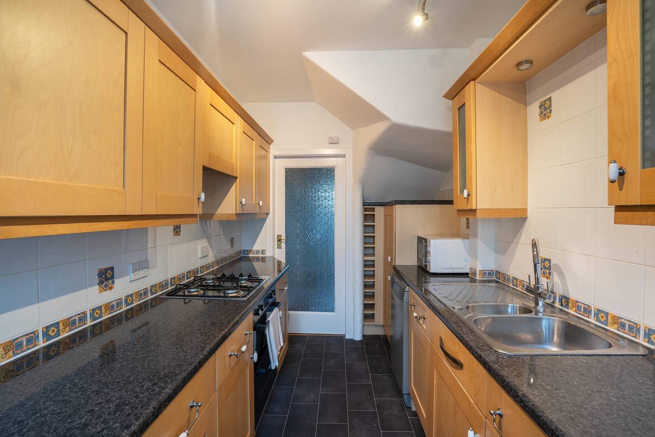 10 mins to Aberdeen City Centre - Parking - Garden in Aberdeen, Aberdeenshire