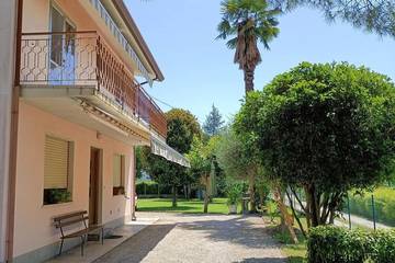 Gîte pour 6 personnes, avec jardin à Palazzolo dello Stella