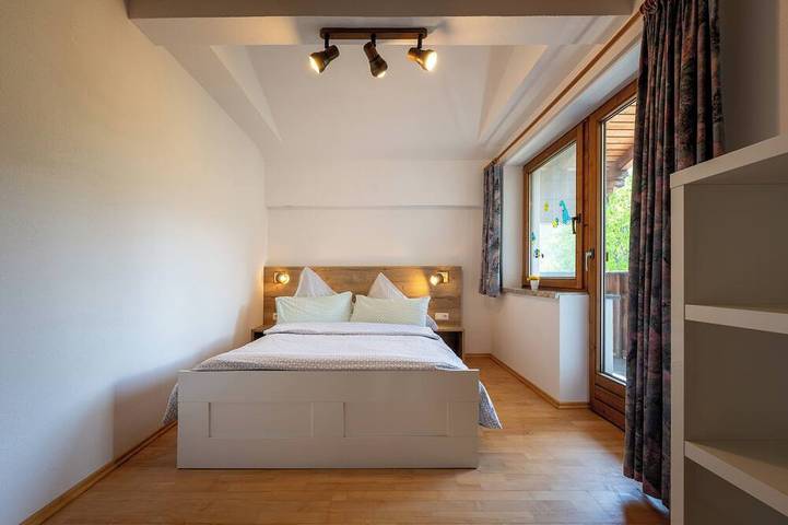 Ferienwohnung für 6 Personen, mit Balkon in Höfen - 4