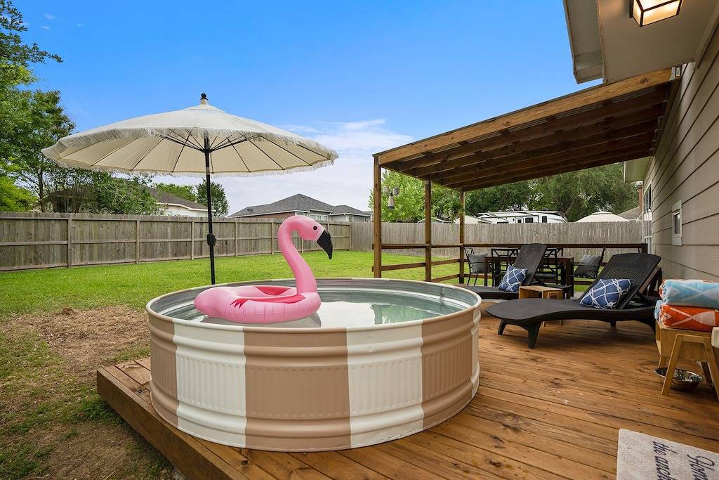 Vacation House for 8 Guests in Lake Conroe, Texas