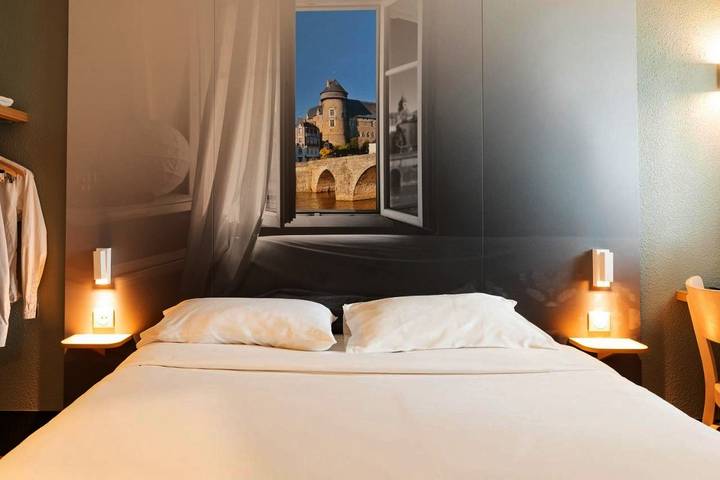 Hôtel pour 4 personnes, animaux acceptés
