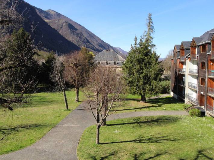 Appartement entier, Appartement T2 avec Balcon, Parking et Wifi - Proche Thermes et Centre ville, 4 pers. in Luchon-Superbagnères, Bagnères-de-Luchon